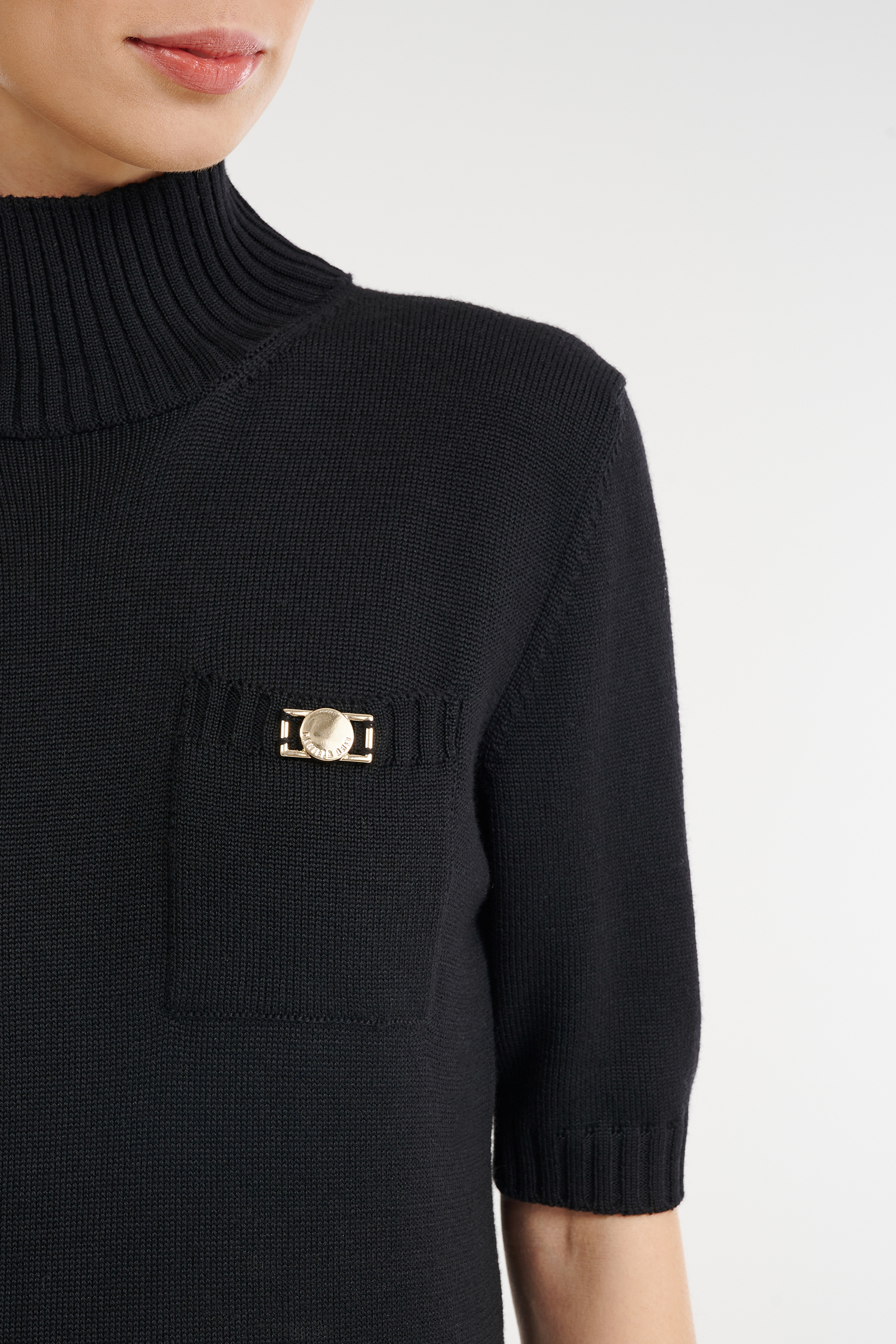 Джемпер с воротником-воронкой Бренд Daniela Drei