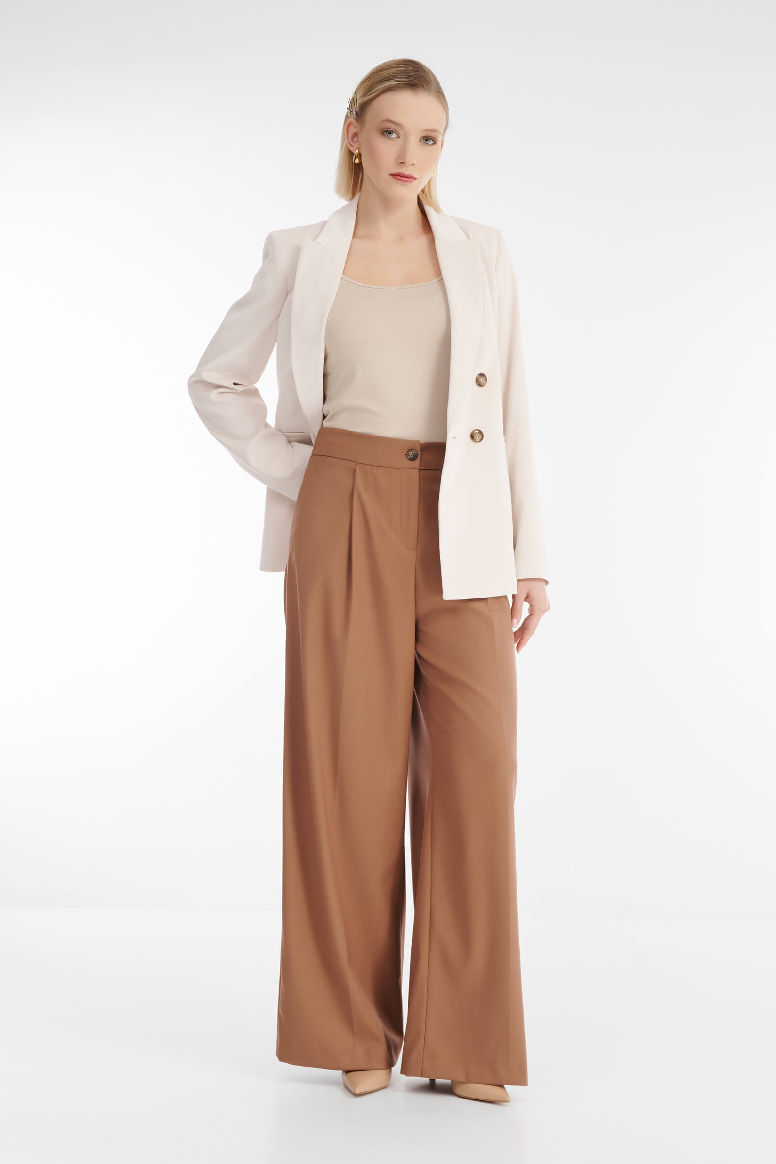 Широкие брюки со стрелками Бренд Diana Gallesi