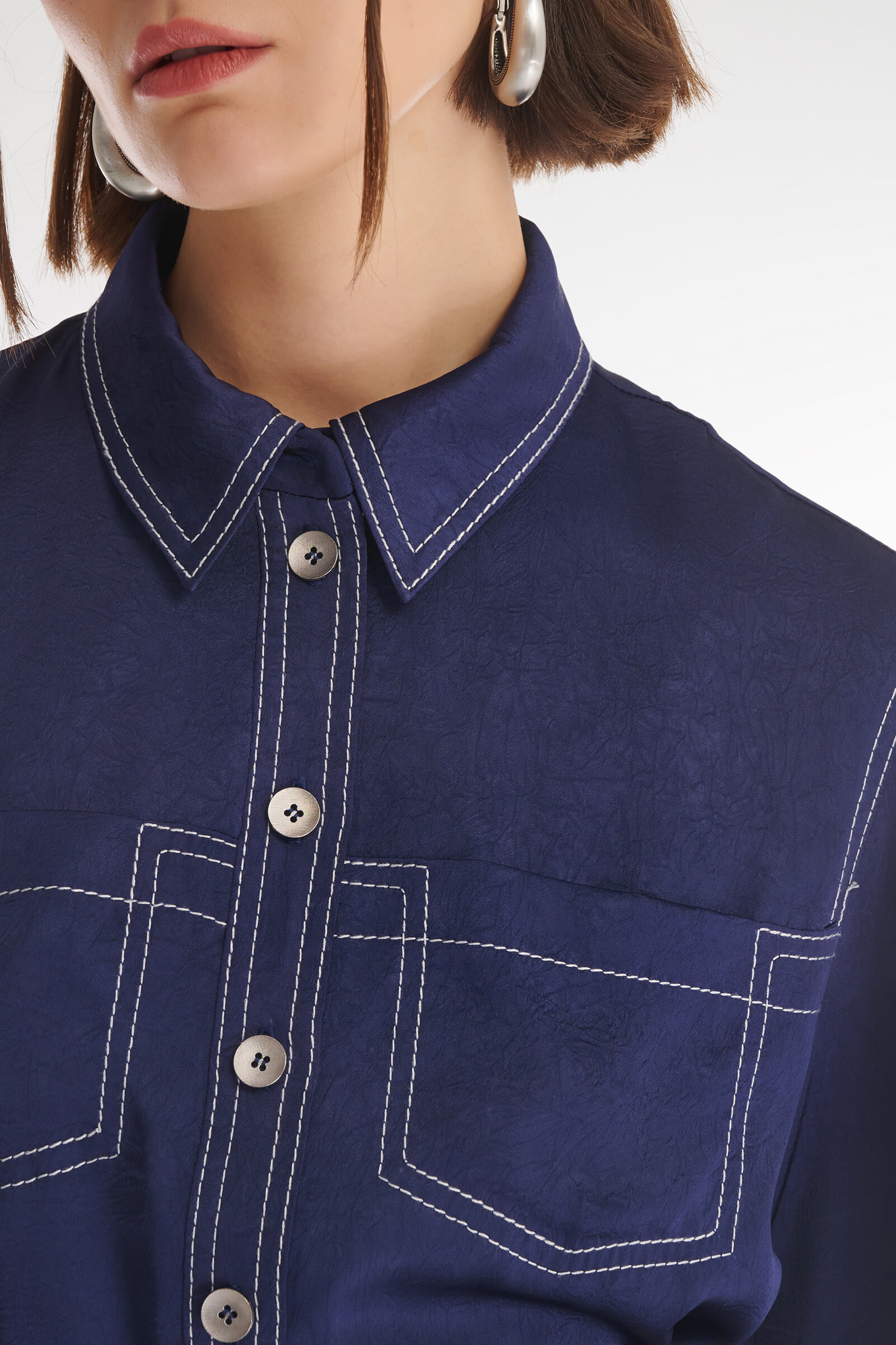 Рубашка из поливискозы с декоративной строчкой Бренд Caterina Leman