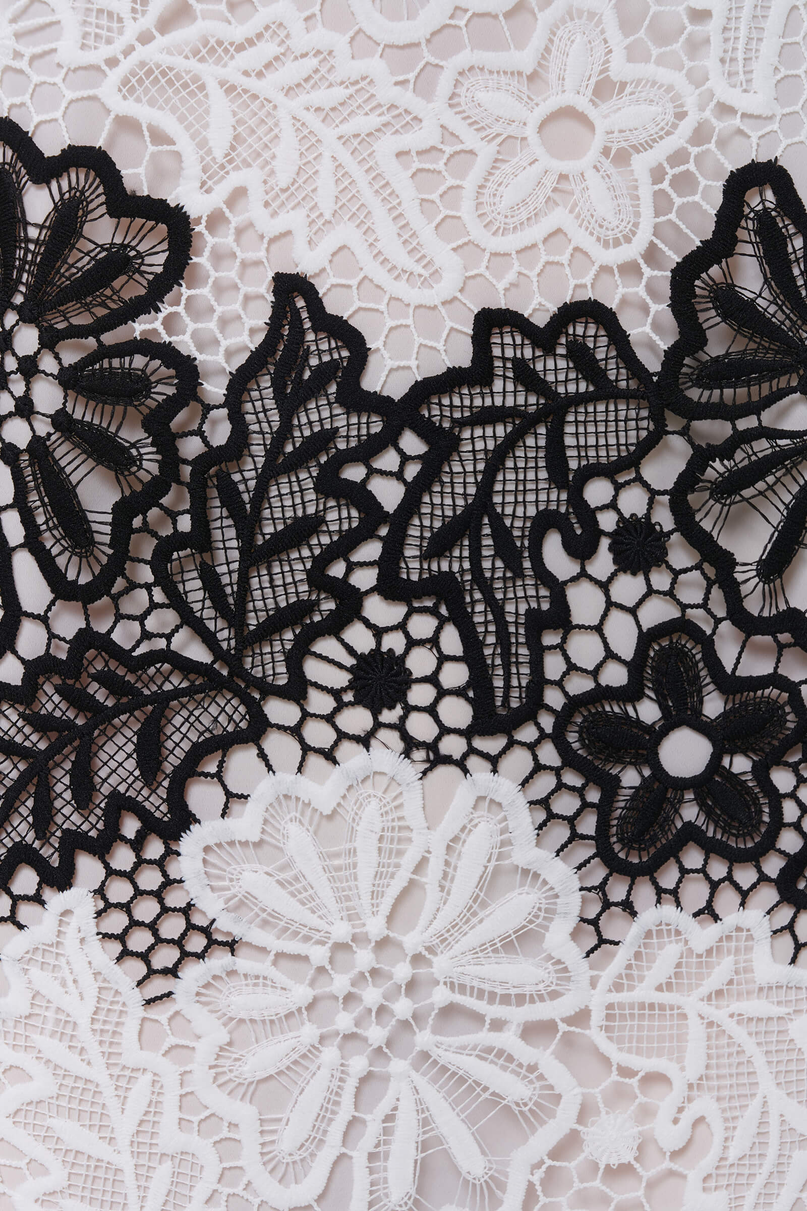 Платье с кружевом Бренд Caterina Leman