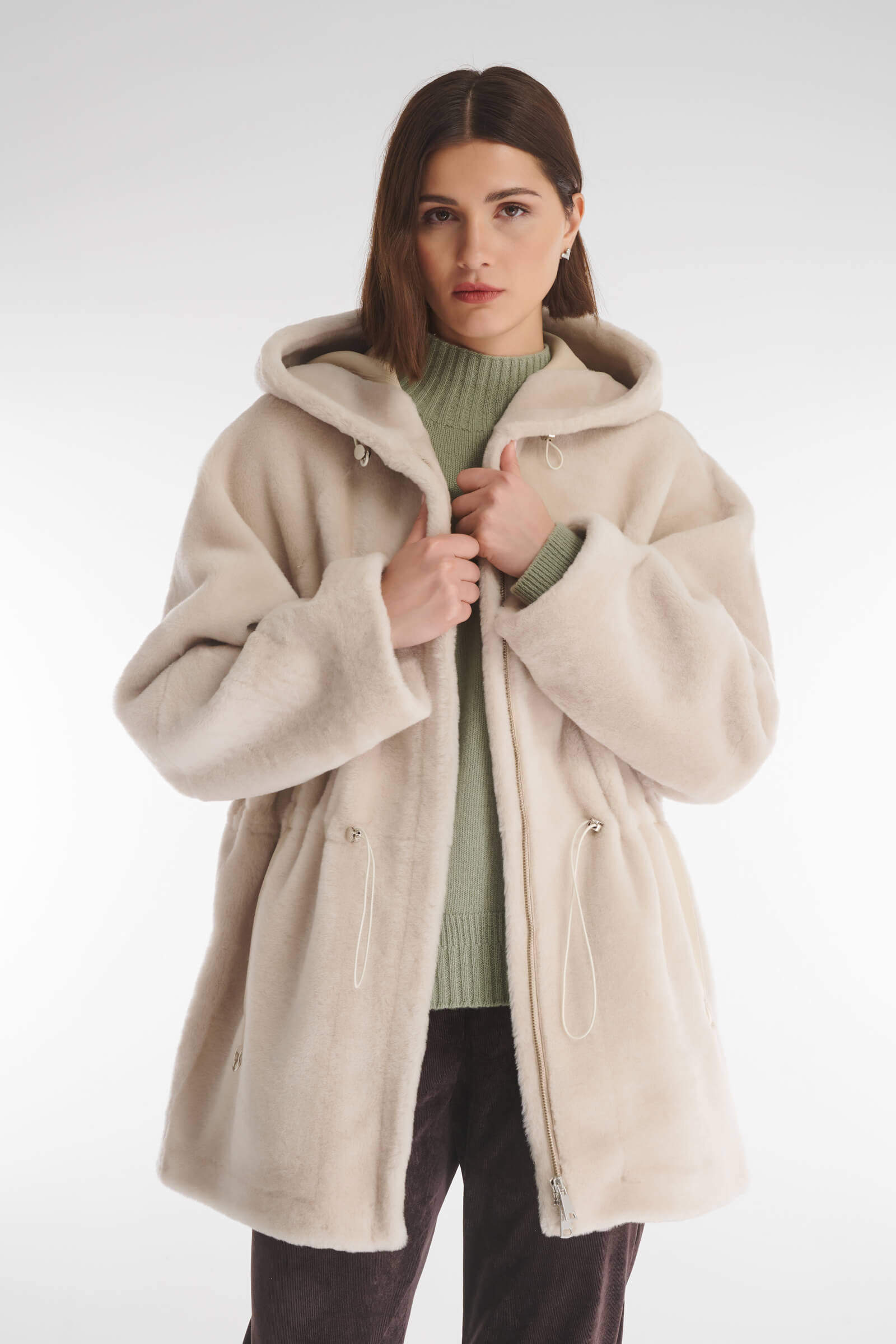 Удлиненная дубленка из натурального меха Бренд Caterina Leman