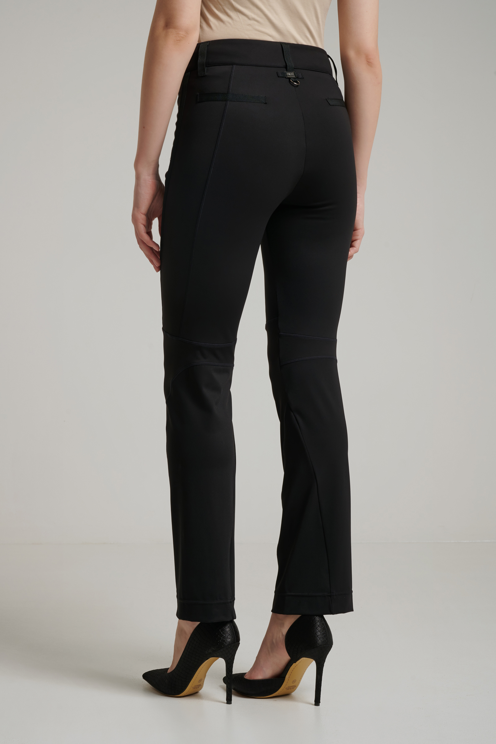 Брюки зауженные Бренд High