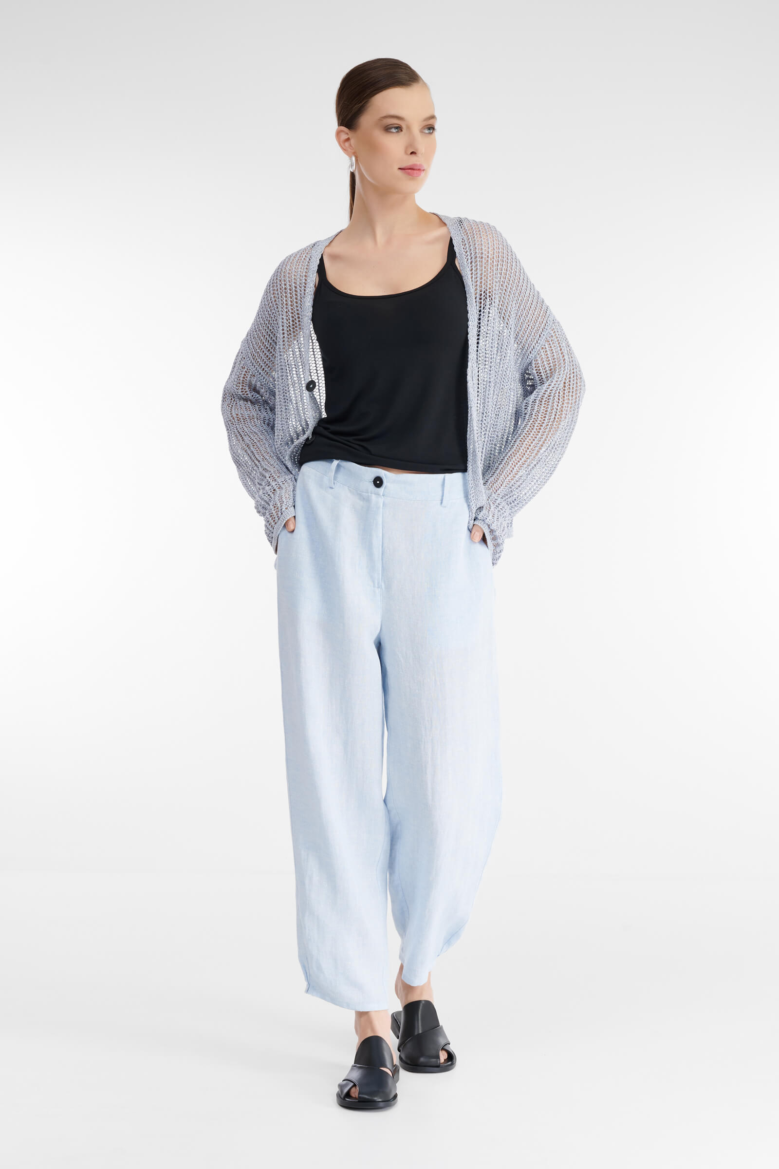 Льняные брюки-бананы Бренд Sarah Pacini