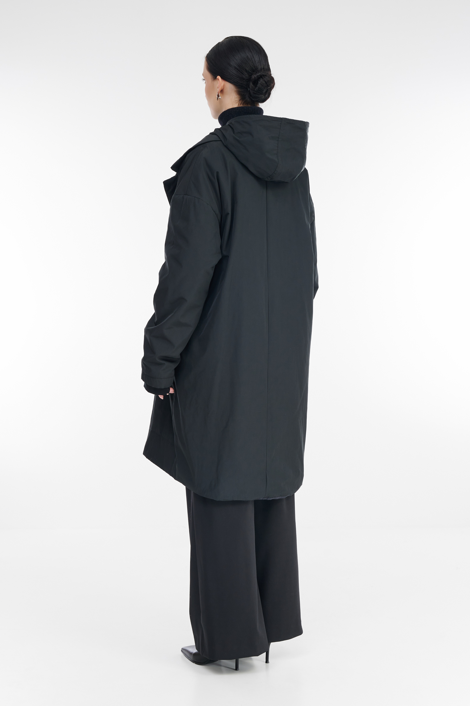 Пальто со съемным жилетом Бренд Sarah Pacini