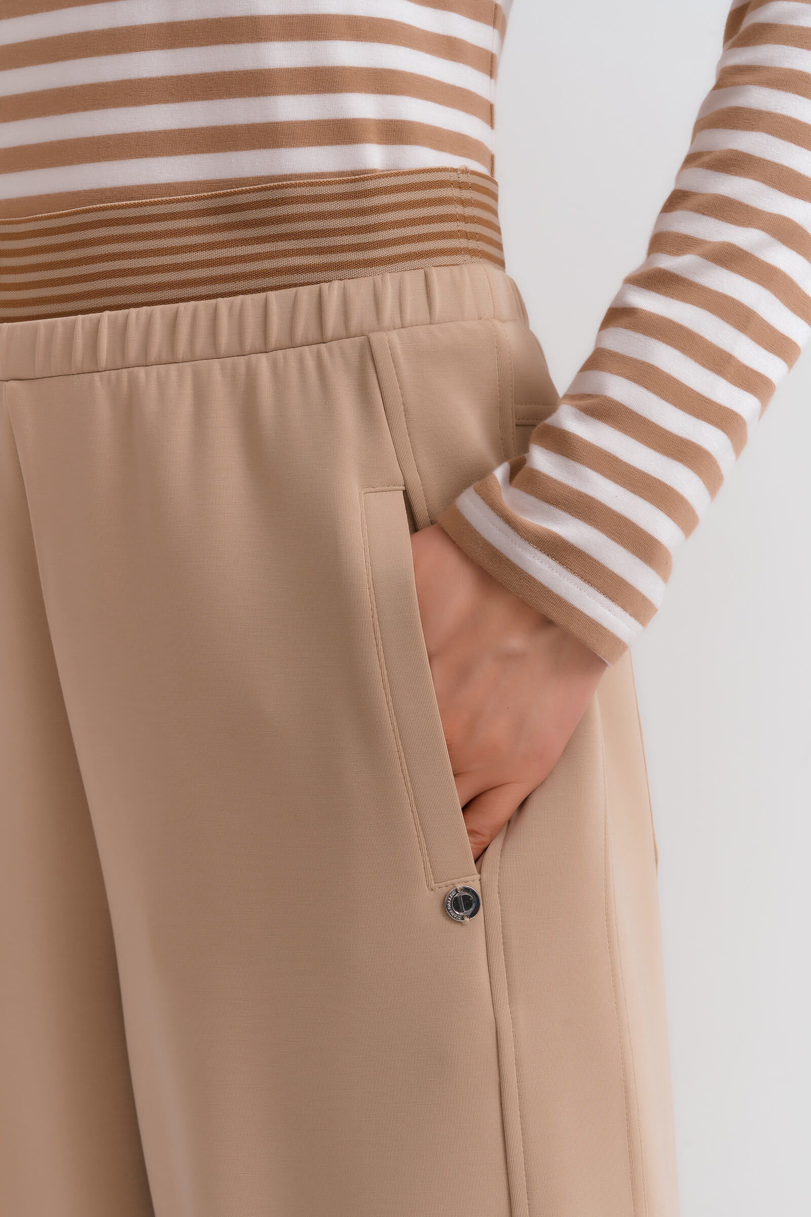 Широкие брюки из трикотажа Бренд Diana Gallesi