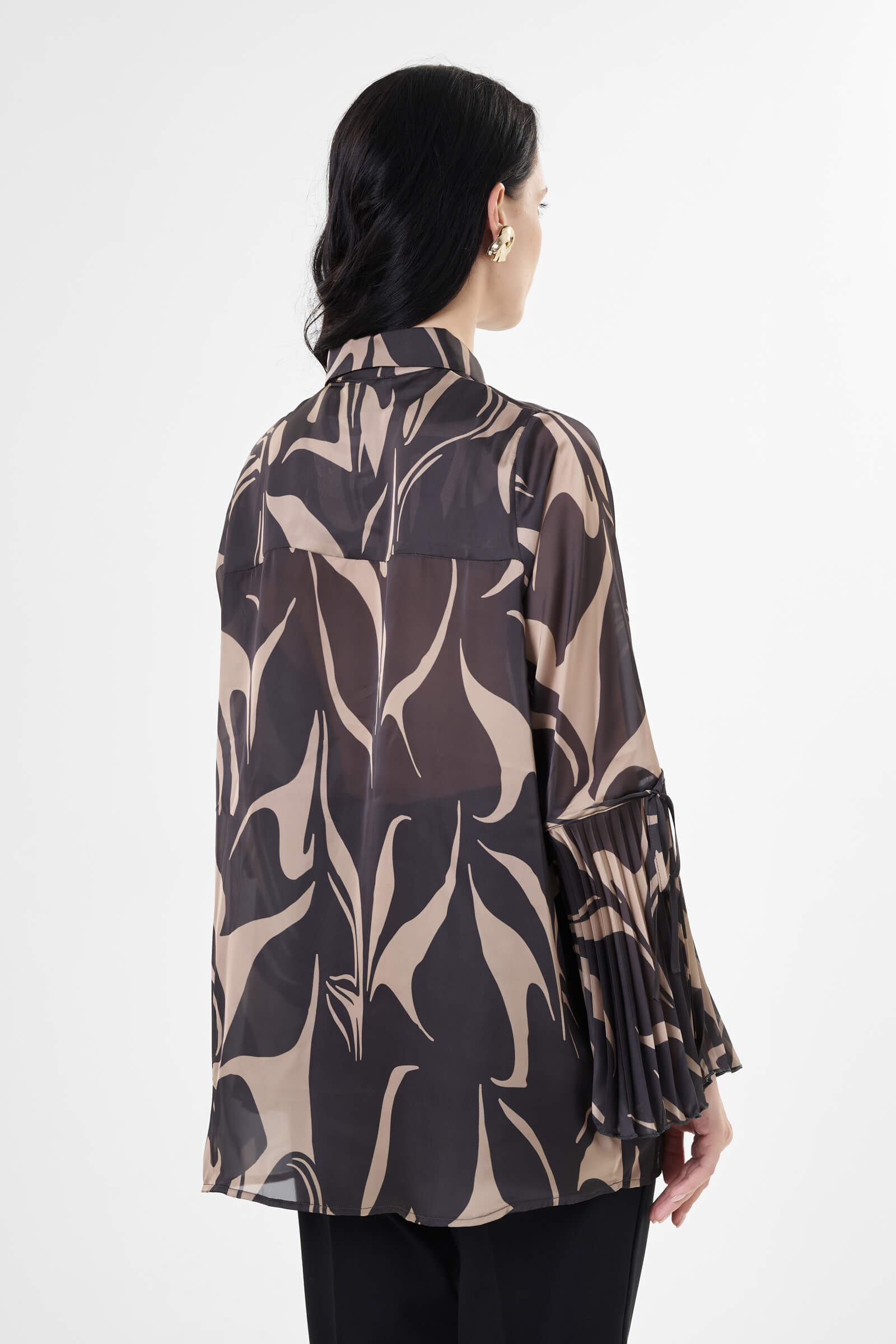 Рубашка с плиссированными рукавами Бренд Milva Mi