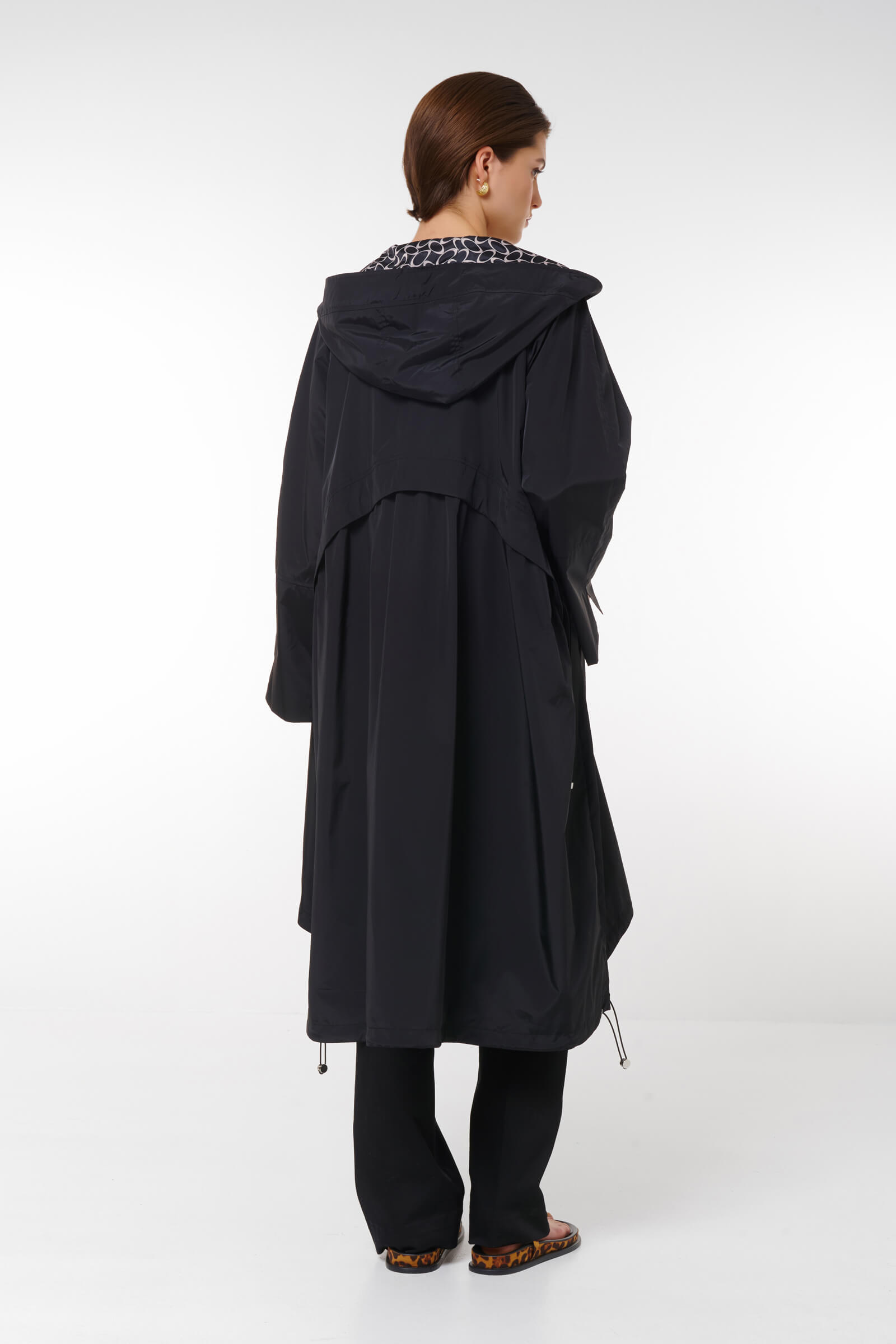 Длинный плащ с капюшоном Бренд Caterina Leman