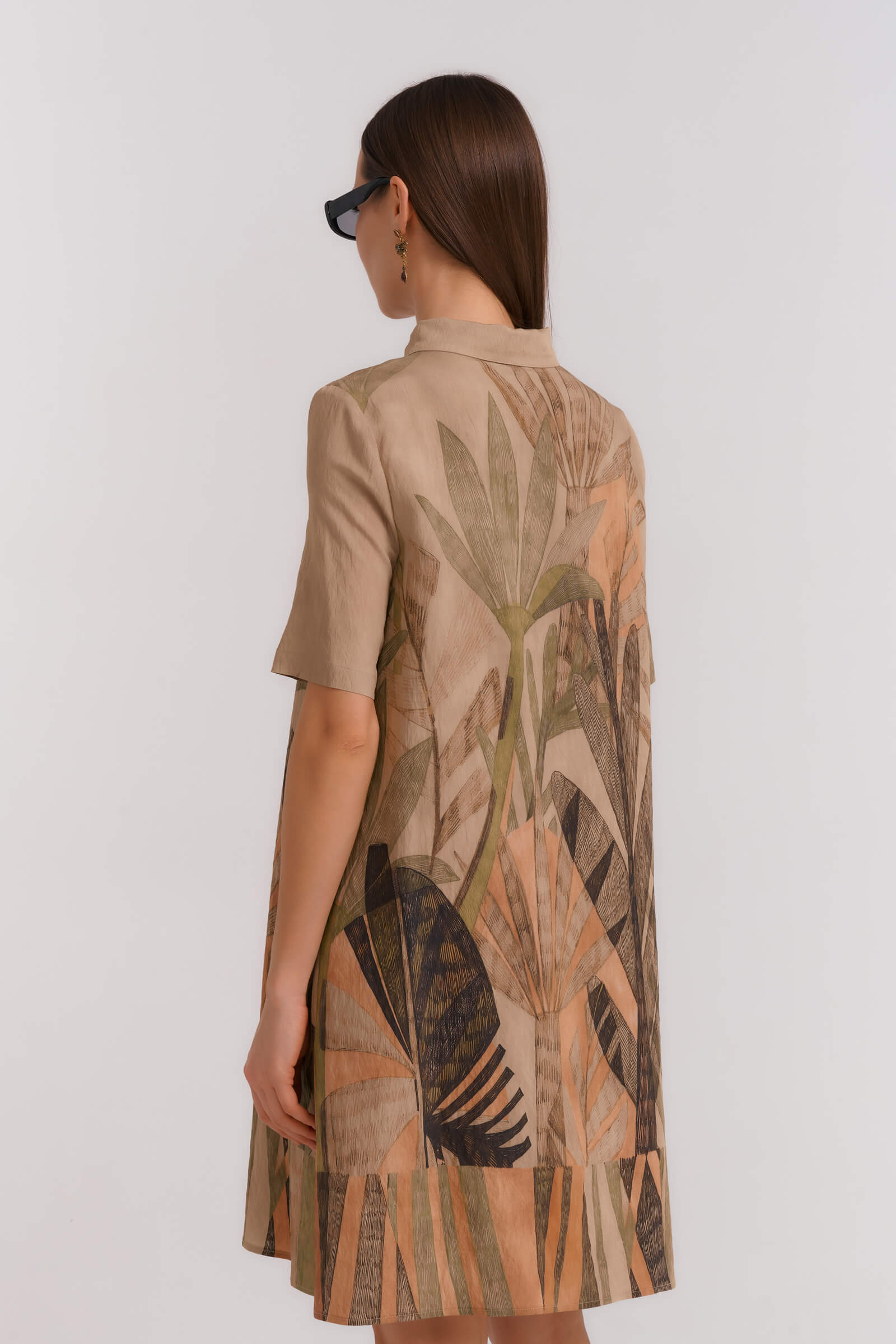 Платье-рубашка с растительным принтом Бренд Diana Gallesi