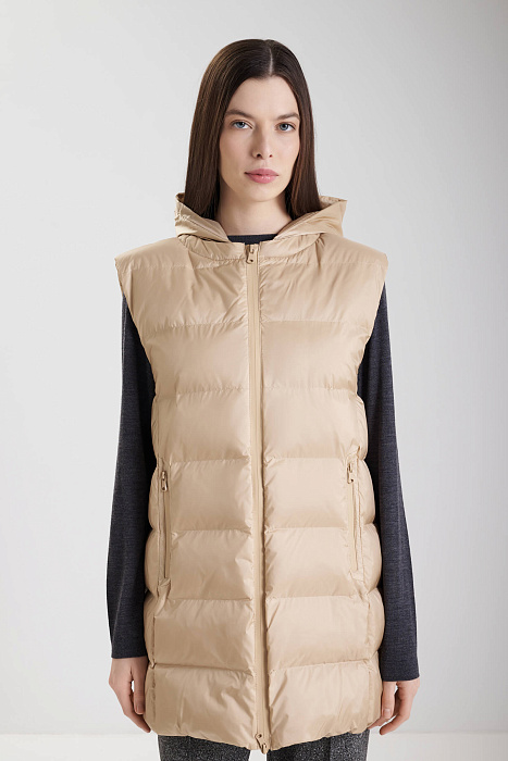 Стеганый жилет с капюшоном Бренд MM