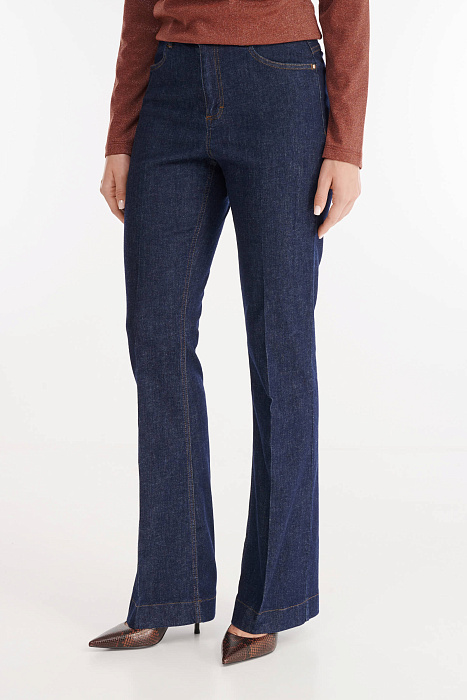 Прямые джинсы со стрелками Бренд Diana Gallesi