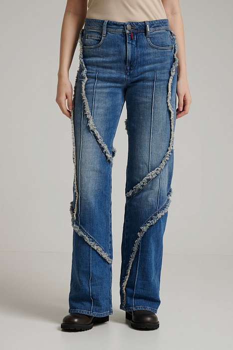 Джинсы с простроченной бахрамой Бренд High