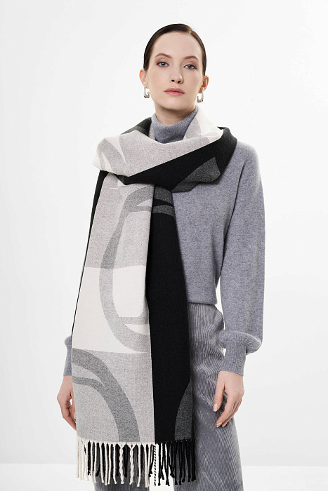 Палантин из смесовой вискозы Бренд Diana Gallesi