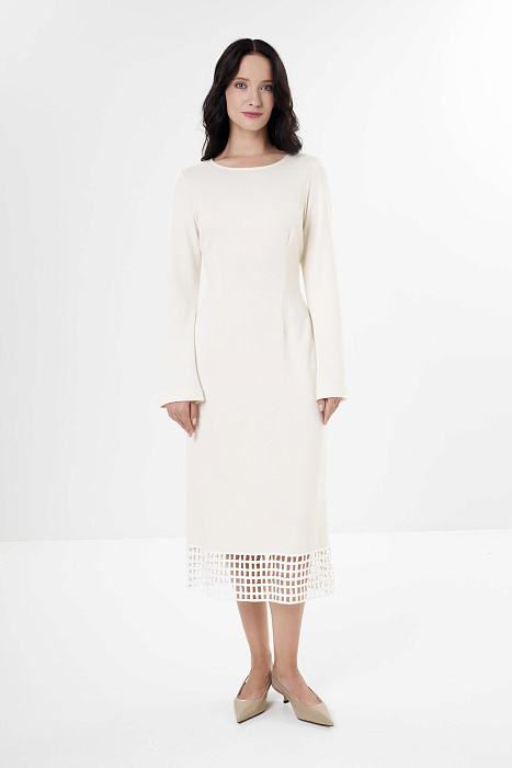 Платье-футляр с перфорацией Бренд Milva Mi