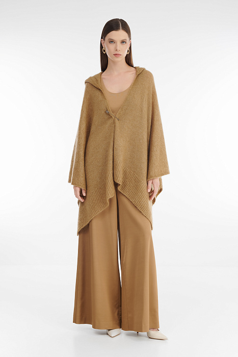 Накидка с капюшоном Бренд Sarah Pacini