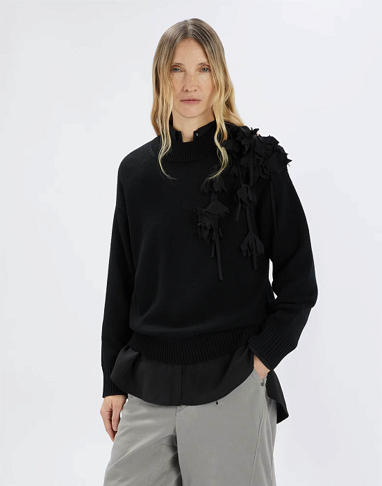 Джемпер с цветочной нашивкой Бренд High