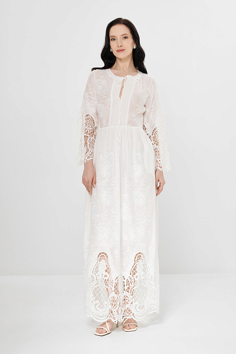 Длинное хлопковое платье с кружевной отделкой Бренд Milva Mi