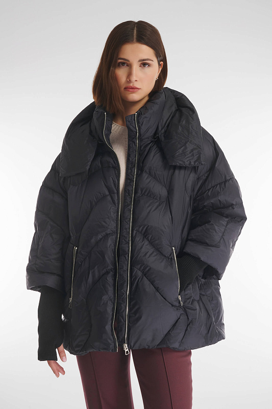 Стеганая пуховая куртка со съемным капюшоном Бренд Caterina Leman