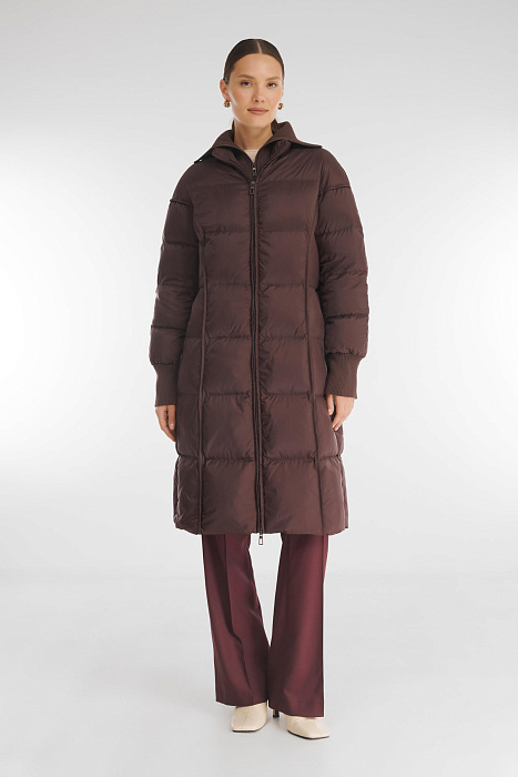 Пуховое пальто с манишкой в рубчик Бренд Caterina Leman