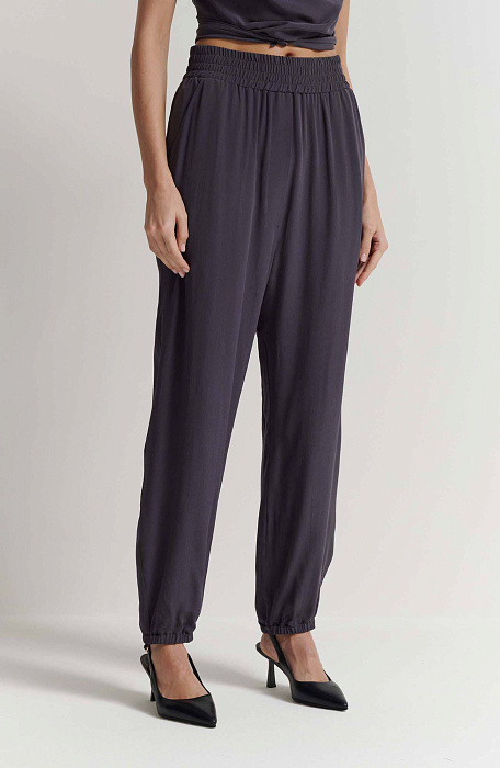 Шелковые брюки-джоггеры Бренд GentryPortofino